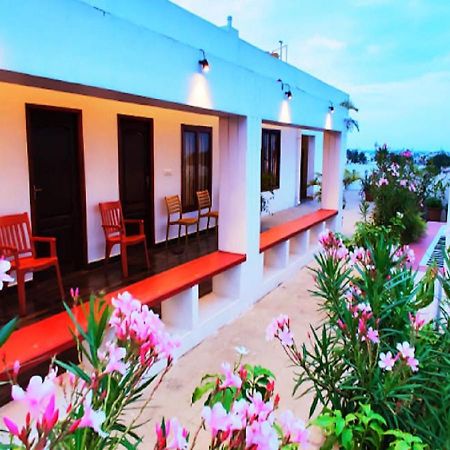 The French Villa Elite Puducherry Eksteriør billede