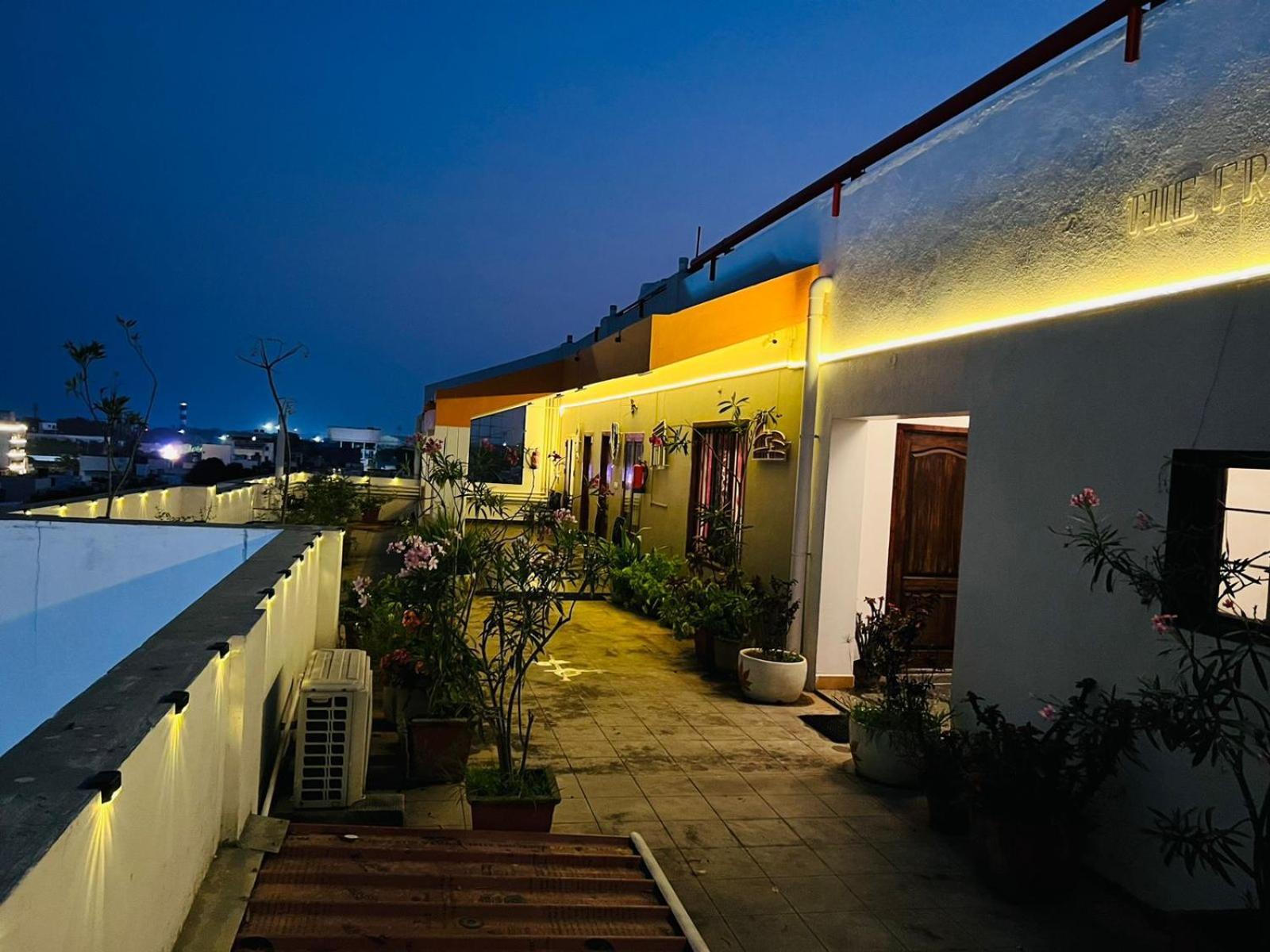 The French Villa Elite Puducherry Eksteriør billede