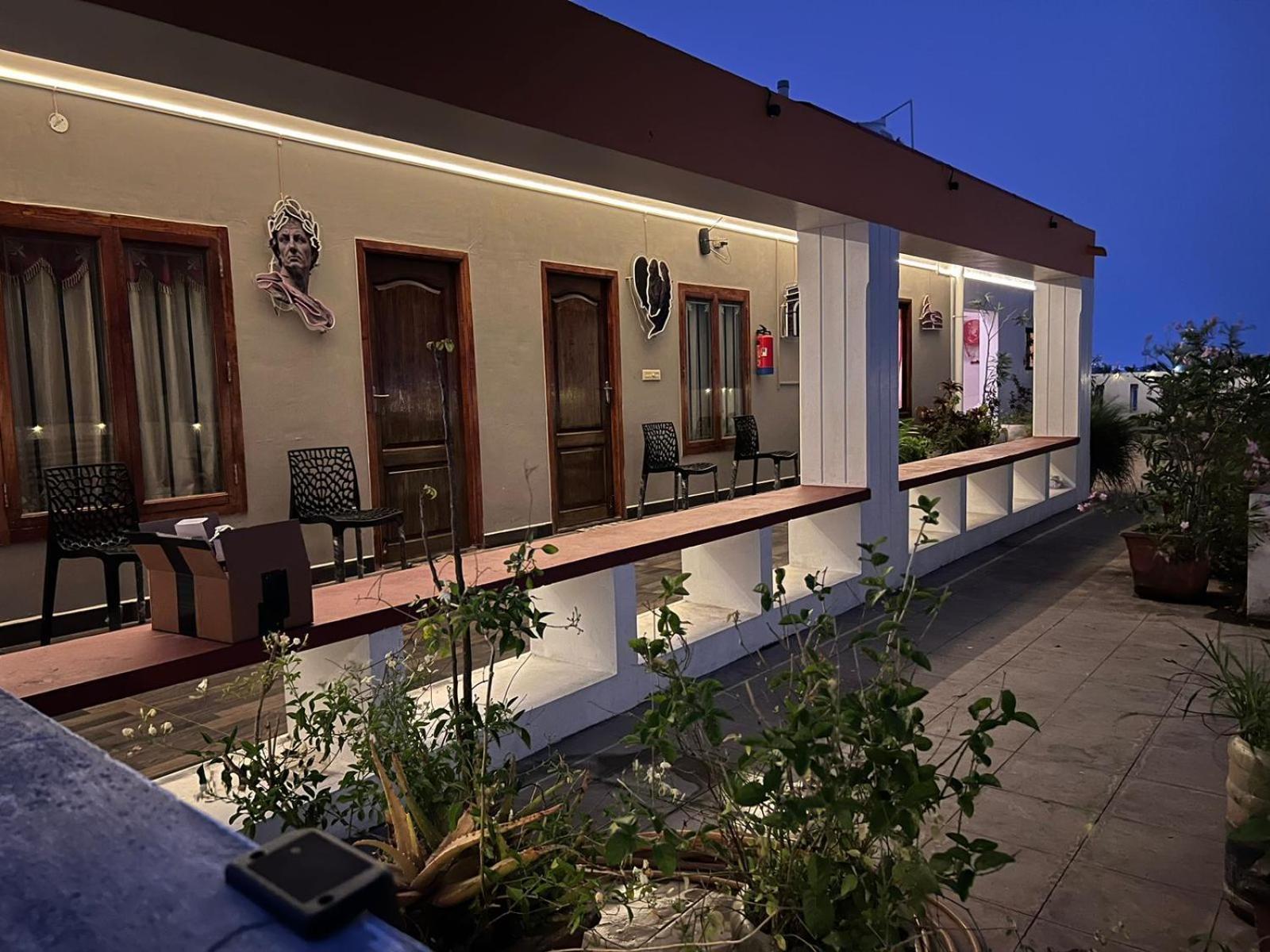 The French Villa Elite Puducherry Eksteriør billede
